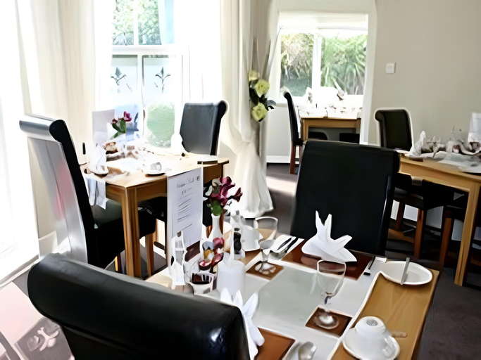 Food & Drinks 5, Carlton Court, Torbay