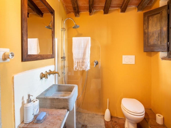 Bathroom 4, Villa in Cortona with pool, Arezzo