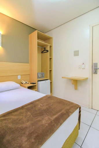 Bedroom 3, Coral Express prox a PUCRS, Porto Alegre