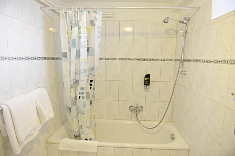 Bathroom 4, Motel21, Hamburg