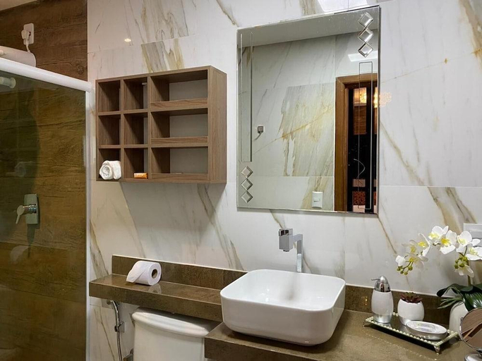 Bathroom 4, Hotel Sandis, Santarém