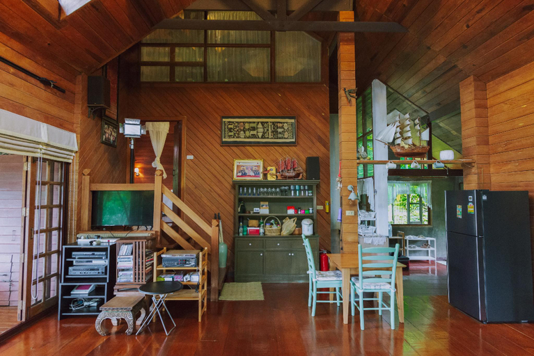 Food & Drinks, Muangkham Cabin, Mae Rim