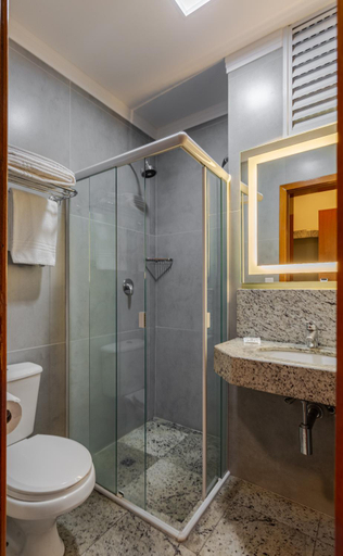 Bathroom 4, Hotel Nohotel Premium Americana, Americana