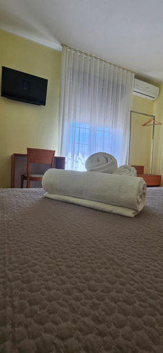 Bedroom 2, Pianisi Albergo, Campobasso