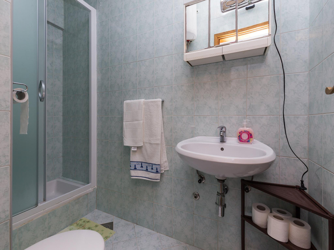 Bathroom 3, Apartments Kisic - Two-Bedroom Apartment with Terraceprizemlje, Župa Dubrovačka