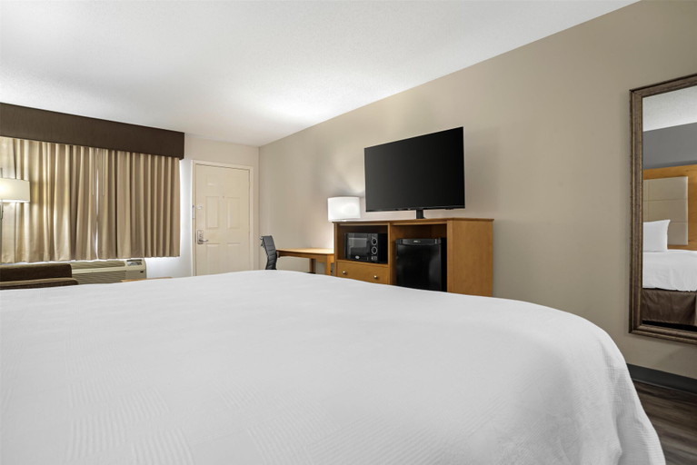 Bedroom 3, Best Western Airport Inn, Rankin