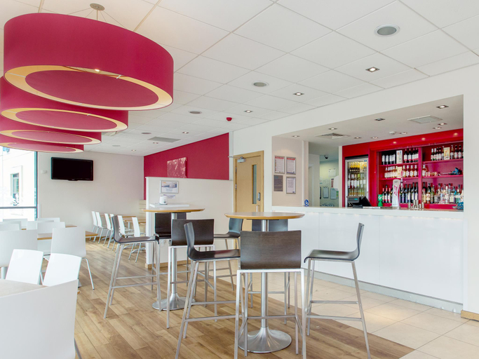 Food & Drinks 4, Travelodge Torquay, Torbay