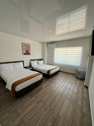 Bedroom 2, Hotel FENIX, Puerto Triunfo