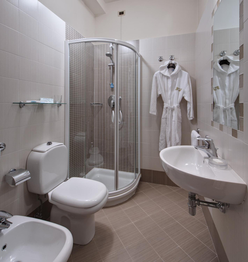 Bathroom 5, Terme Bologna, Padua