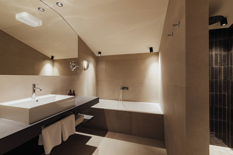 Bathroom 5, Hotel COSMEA Dolomites, Bolzano