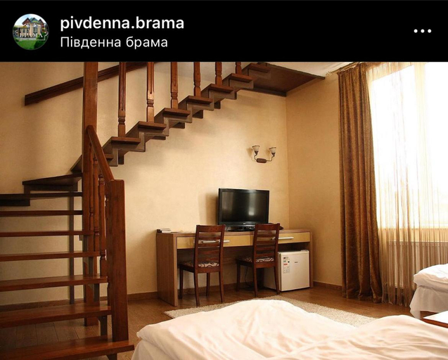 Bedroom 3, Pivdenna Brama, Khmel'nyts'ka