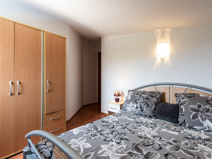 Bedroom, Apartments Karen - Standard One Bedroom Apartment with Balcony A3, Marina