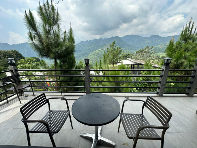 Highlanders Resort Room Type - Edelweiss 3