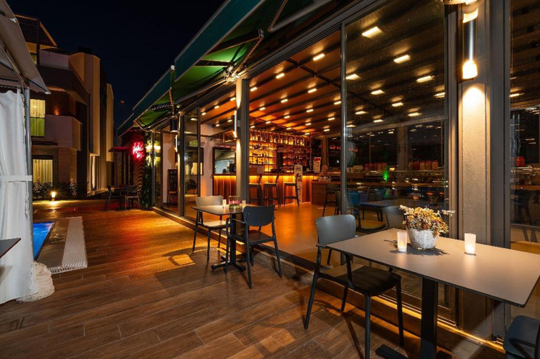 Food & Drinks 4, Veranda Beach Suites, Antalya
