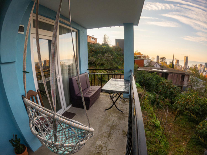 Others 4, Emma's Guest house, Batumi