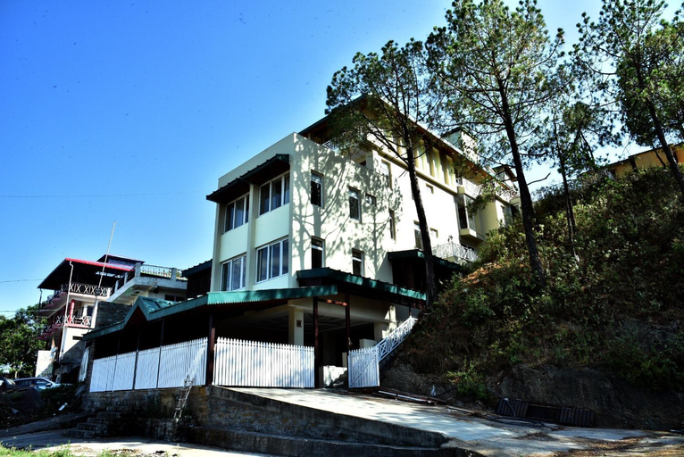 Others 4, Sumer Hotel, Sirmaur