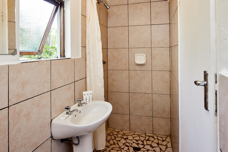 Bathroom 4, First Group Hole in the Wall, O.R.Tambo