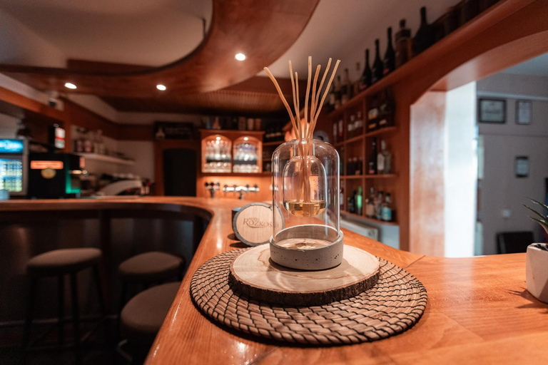Food & Drinks