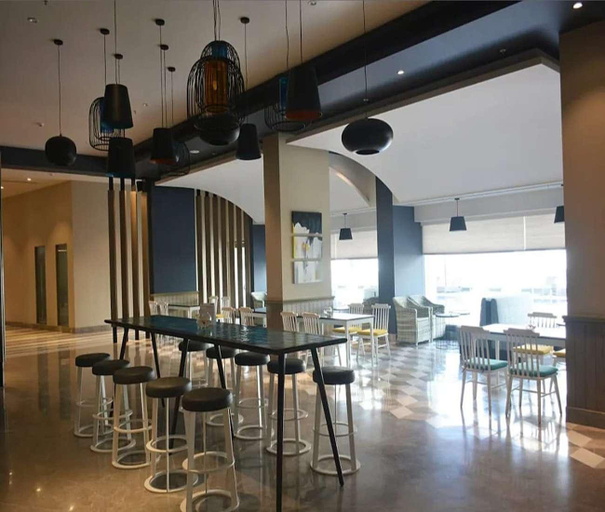 Food & Drinks 3, Hotel Vyom, Lucknow