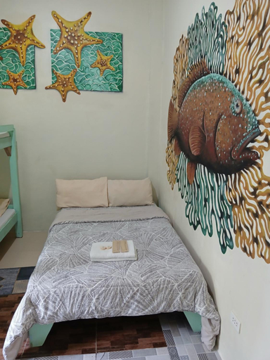 Bedroom 2, KLUB SAFARI TOURIST INN, Tagbina
