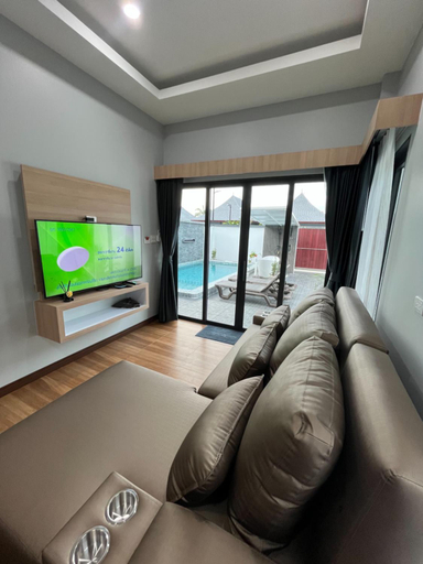 Shared lounge/TV area 2, The M Millions Pool Villa, Aonang Krabi -Free Shuttle to Aonang Beach, Mueang Krabi