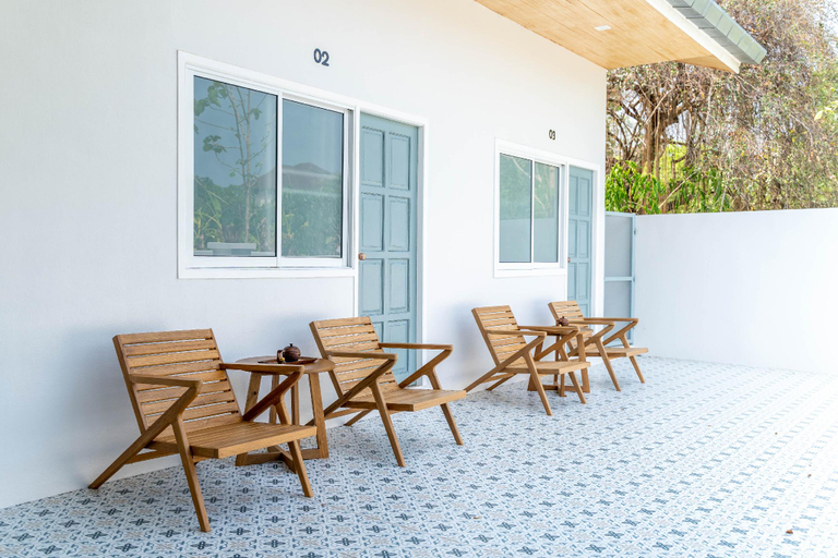 Others 5, Kw By Trava , Muang Chiang Mai