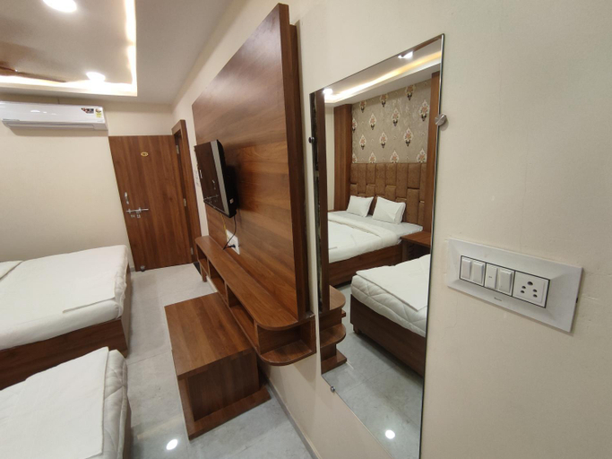 Others 4, S k prime hotel, Ujjain