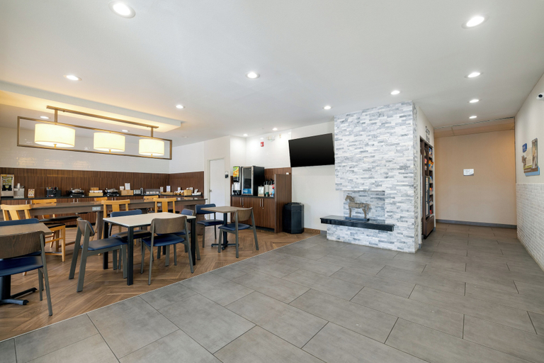 Food & Drinks 5, Fairfield Inn by Marriott Dothan, Houston