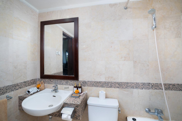 Bathroom 3, Beach Apartment inside Resort Walking Distance to the beach, Badung