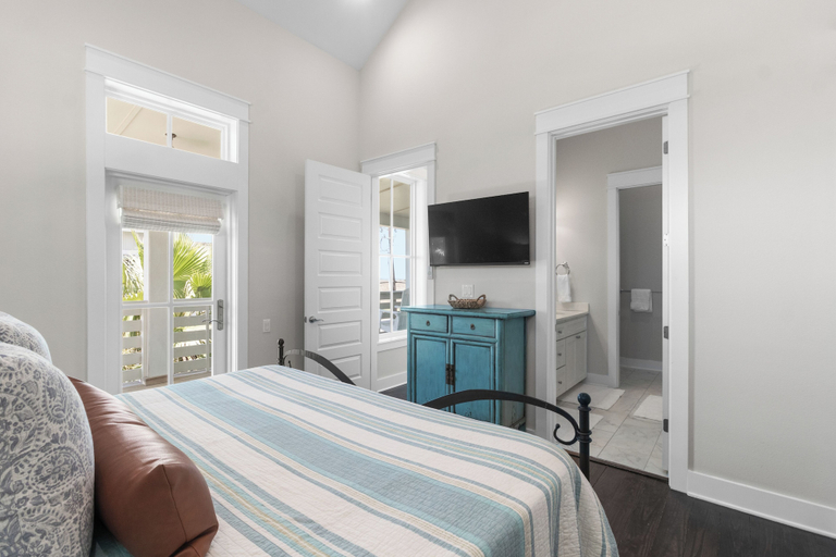 Bedroom 3, Happy Ours 125 FI, Nueces