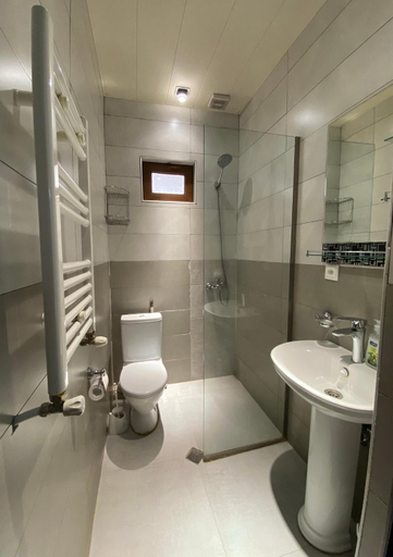 Bathroom 3, North Kazbegi, Kazbegi