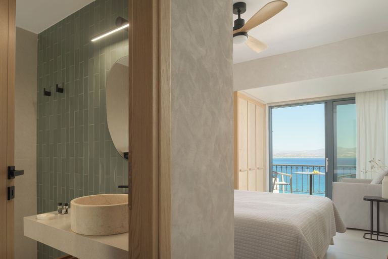 Bathroom 5, Palazzo Greco, Crete