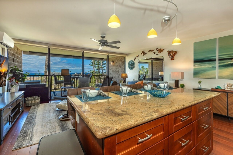 Food & Drinks, Kihei Ali'i Kai by Coldwell Banker Island Vacations, Maui