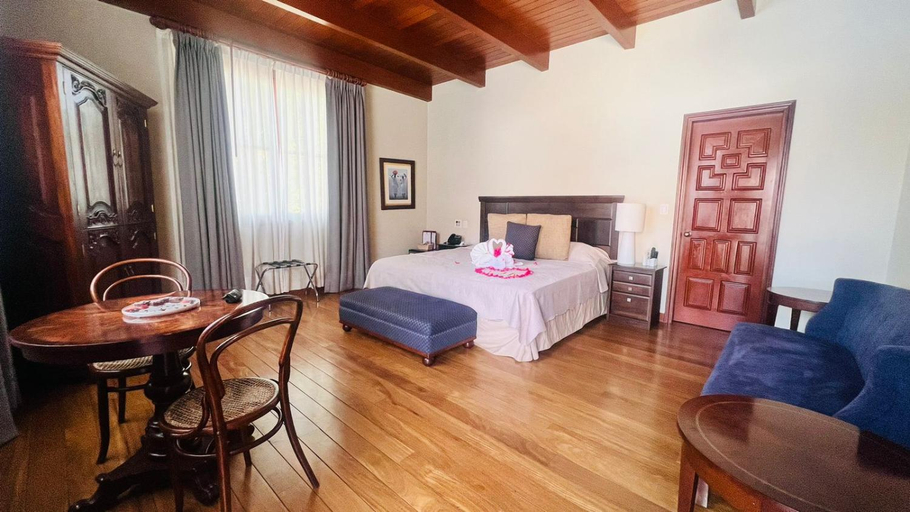 Bedroom 2, Hotel & Hacienda La Caravedo, Ica