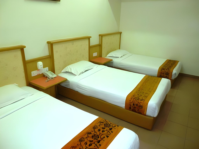 Others 5, Intan Beach Resort, Kuala Terengganu