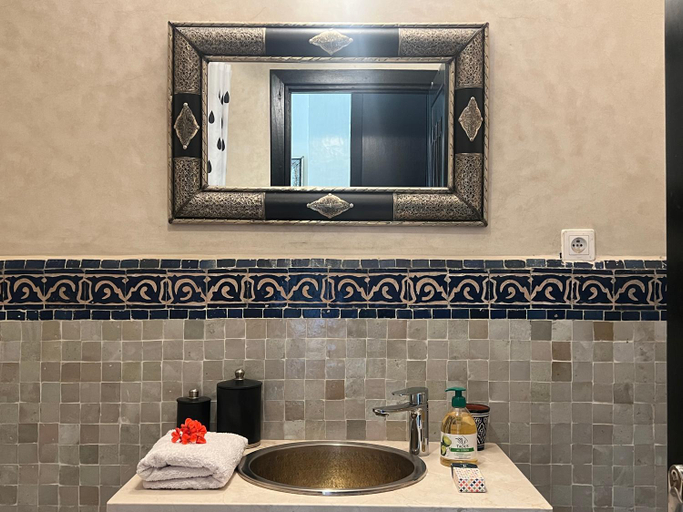 Bathroom 2, La Perle de Marrakech by Atlas Golf Resort, Marrakech