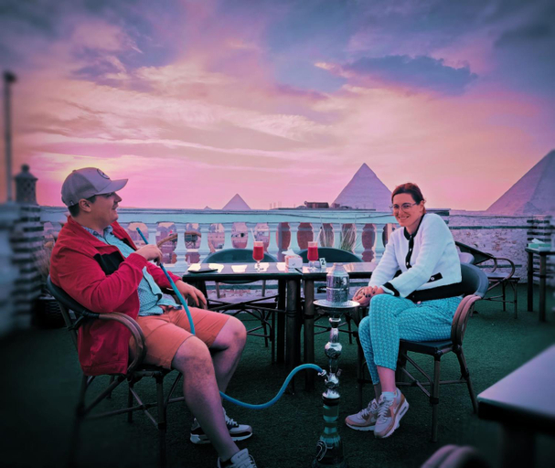Food & Drinks 4, Star Of Egypt Pyramids, Al-Ahram