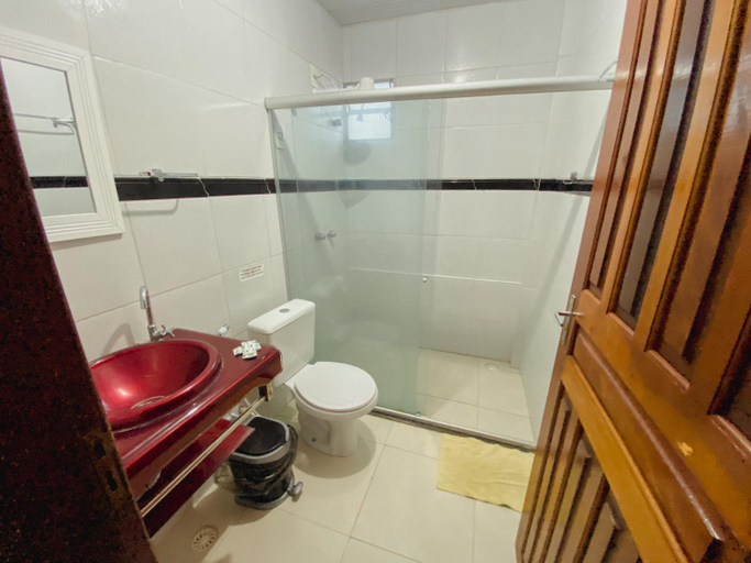 Bathroom 4, Hotel 5 Sois, Olinda