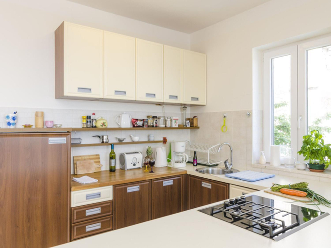 Others 3, Two-Bedroom Apartment with Terrace and Sea View, Dubrovnik