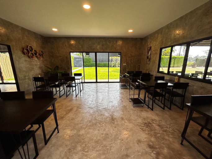 Food & Drinks 5, Monmuang Chiangmai Resort, Hang Dong