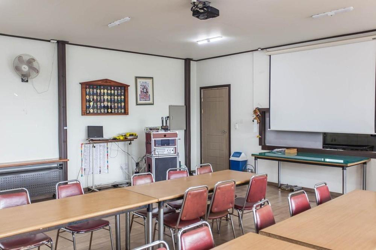 Business Facilities 5, Gangwon Taegisan morning birdsong, Hoengseong