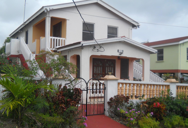 Exterior & Views 1, LeMarida Suites
