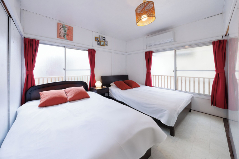 Bedroom 2, SK House, Ōta