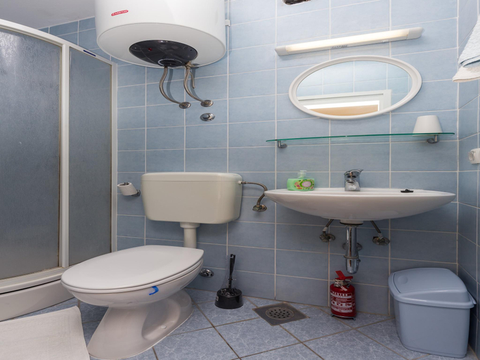 Bathroom 5, Beautiful Nest Rooms - Double Room with Balcony and Sea View Br. 1, Dubrovnik
