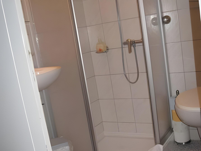 Bathroom 3, Hotel Rotes Haus, Brugg