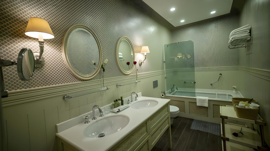 Bathroom 4, RuinAdalia Hotel, Antalya