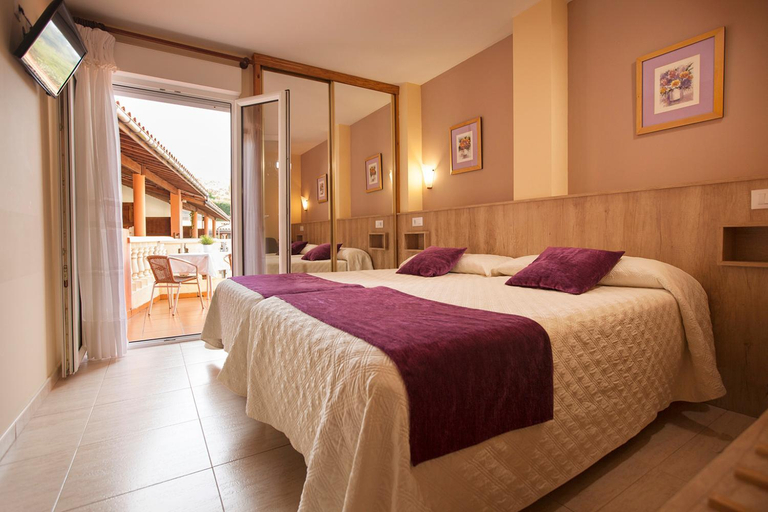 Bedroom 2, Hotel El Refugio 3 estrellas, Cantabria