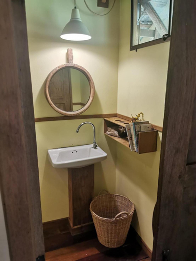 Bathroom 4, Mori Natural Farm, Mae Rim
