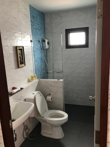 Bathroom 4, SB Holiday Resort - Chiang Mai, Saraphi