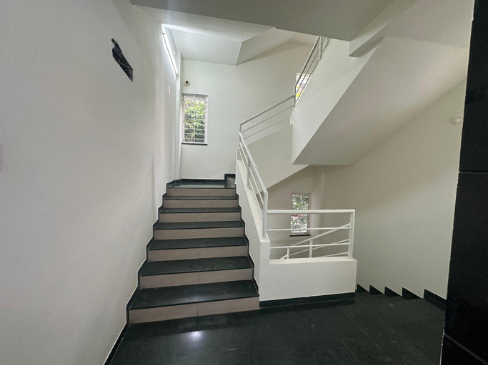 Public Area, Hotel Yellow House, Pune